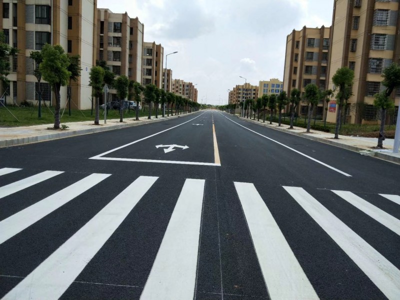 高速道路劃線(xiàn)